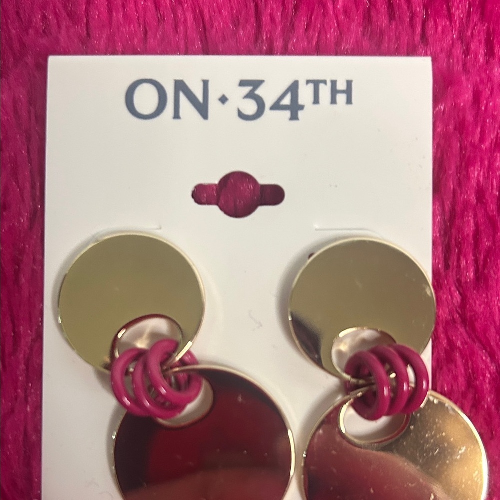 ON 34TH Gold and Pink Circle Earrings - Picture 3 of 3